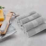 Amazon Basics Fade-Resistant Cotton Washcloth - 12-Pack, Gray