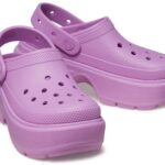Crocs Unisex-Adult Stomp Clogs, Platform Shoes Clog