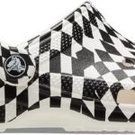 Crocs Unisex-Child Classic Graphic Clog