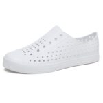 SAGUARO Mens Womens Garden Clogs Lightweight Breathable Gardening Shoes Slip-On Beach Sandals Water Shoes