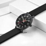 SK Ultra Thin Fashion Sport Sweatproof Women Watch Ladies Watch with Easy Read Dial and Colorful Silicone Band