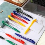 Trandraft 12 Pcs Retractable Pullout Banner Pen Bulk for School Office Ballpoint Pen with Paper Scroll Inside, 6 Colors