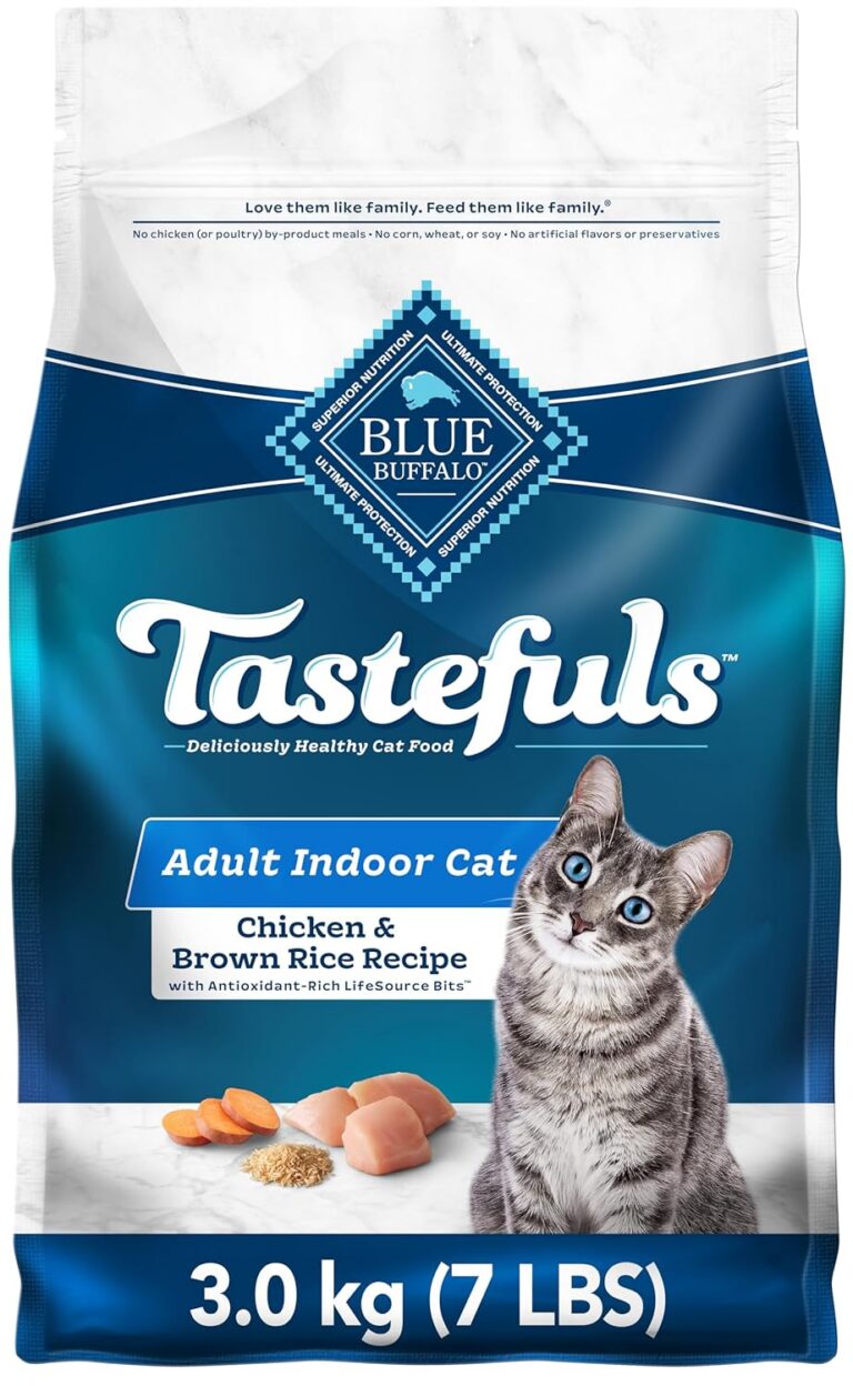 Blue Buffalo Indoor Health Natural Adult Dry Cat Food, Chicken and Brown Rice 3.1kg Bag - Medium Bag, Kibble