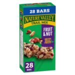 NATURE VALLEY - VALUE PACK SIZE - Fruit and Nut, Almonds, Raisins, Peanuts, Cranberries Granola Bars, Pack of 28 Bars, 980 Grams Package, Whole Grains, No Artificial Colours, No...